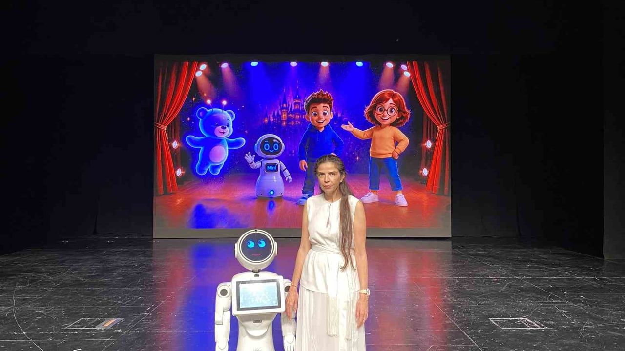 Türkiye’nin ilk çocuk robot tiyatrosu: 'Neci’nin Diji Maceraları-3' sahnede