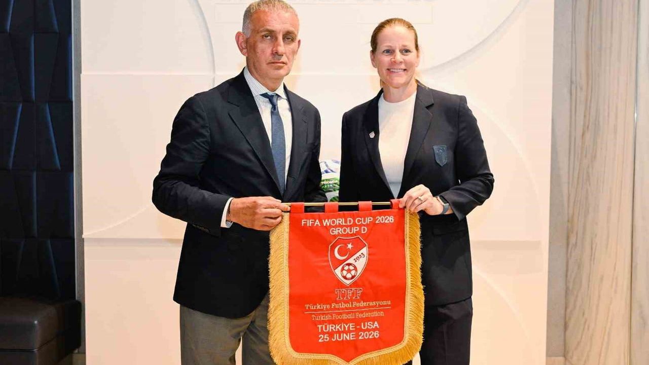 Türkiye ve ABD futbol federasyonu başkanları Los Angeles'ta bir araya geldi
