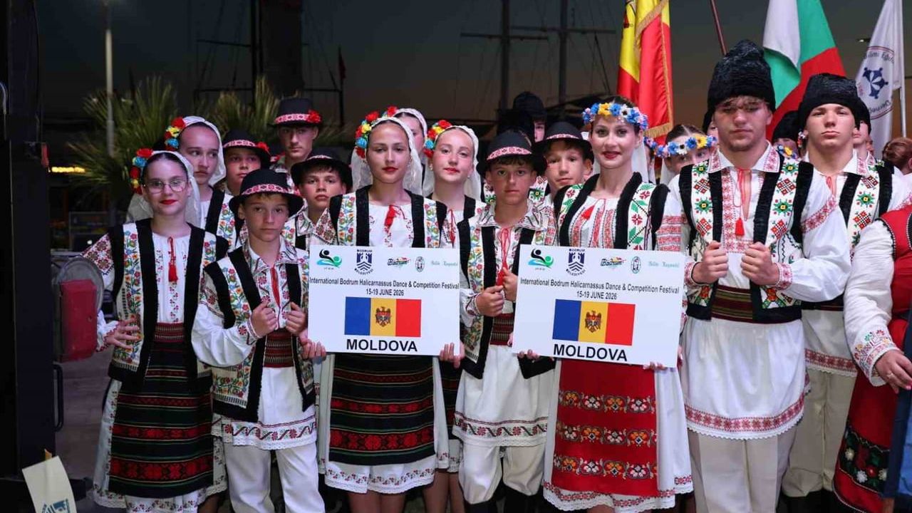 Uluslararası Bodrum Halikarnas dans festivali Turgutreis'te gerçekleştirildi