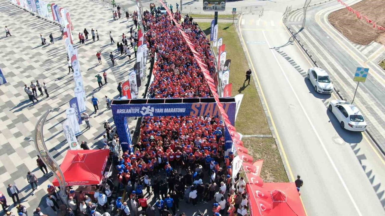 Uluslararası Malatya Arslantepe Yarı Maratonu'na 7 ülkeden sporcu katıldı