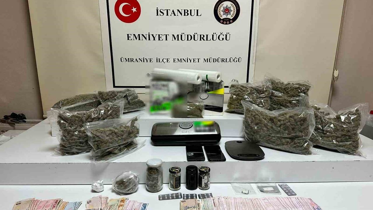 Ümraniye’de 'zula evi' operasyonu: 4 kilo uyuşturucu ele geçirildi