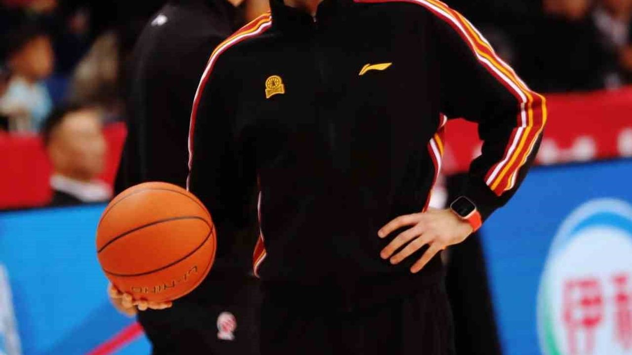 Üniversite sahalarından Çin profesyonel basketbol ligine uzanan kariyer: Mert Özmutlu