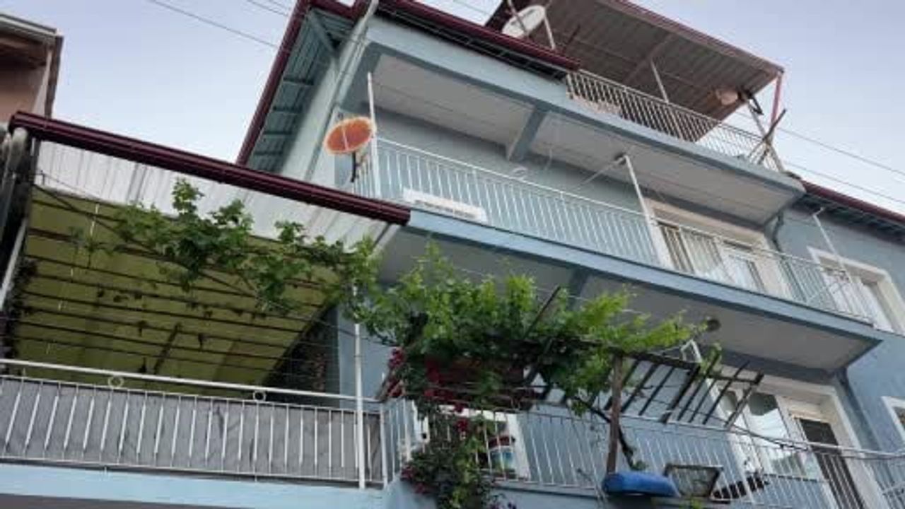 Uşak'ta balkondan düşen kadın hayatını kaybetti