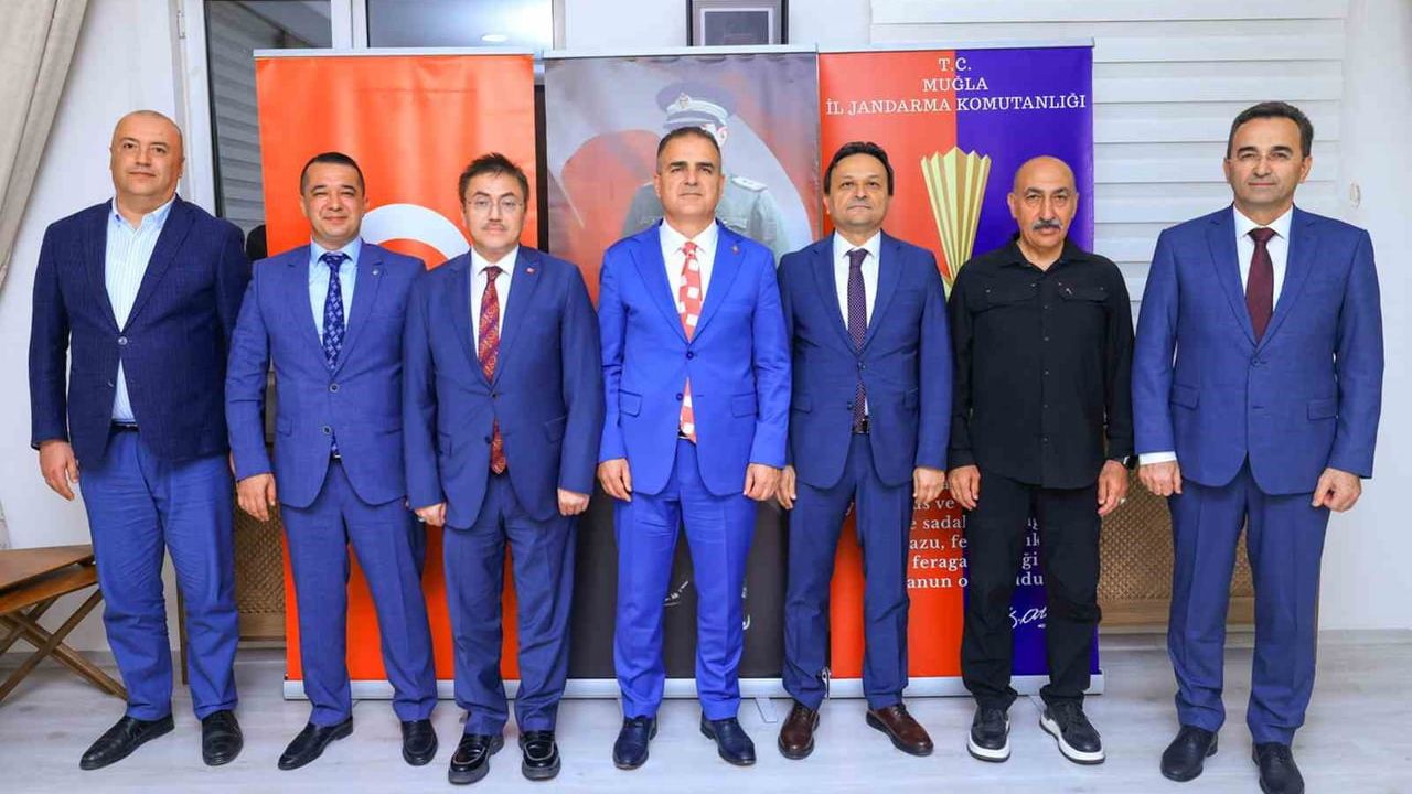 Vali Akbıyık, tayini çıkan yargı mensupları için veda programına katıldı