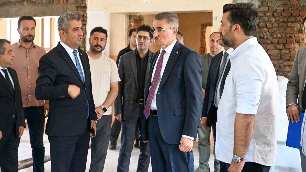 Vali Aydın Baruş Gastronomi Mesleki ve Teknik Anadolu Lisesi inşaat çalışmalarını inceledi