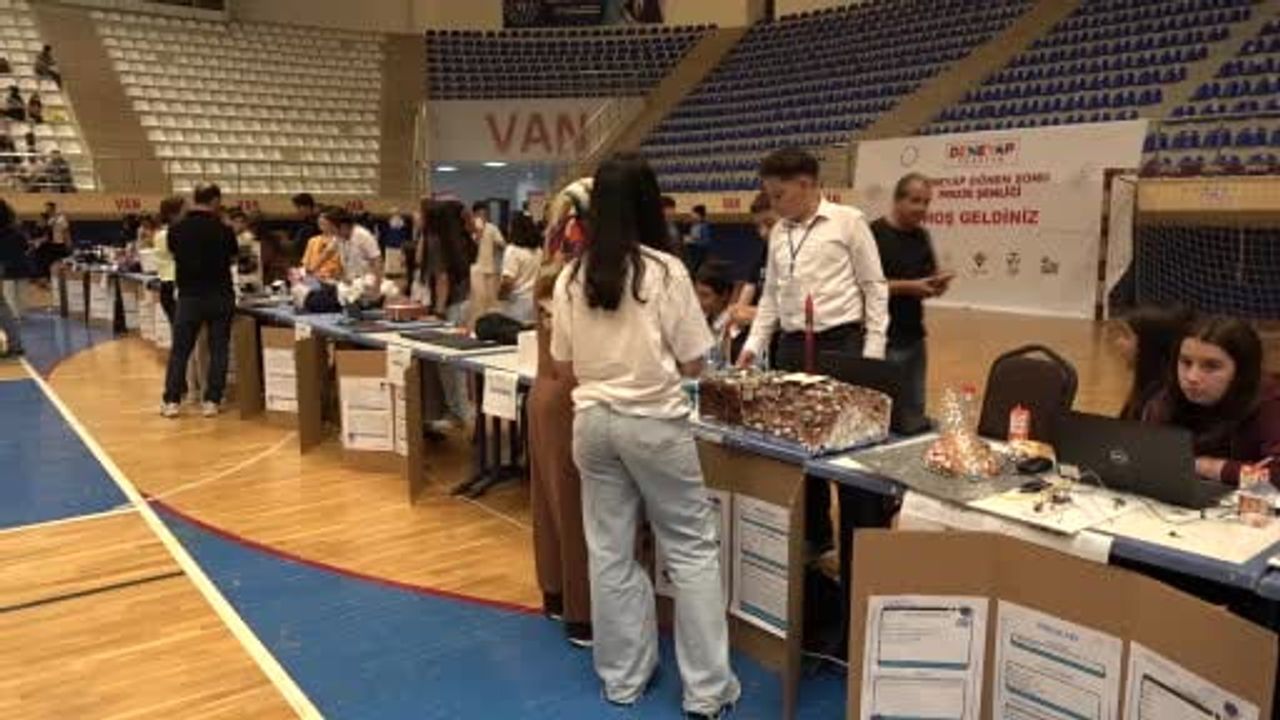 Van’da DENEYAP dönem sonu proje şenliği düzenlendi