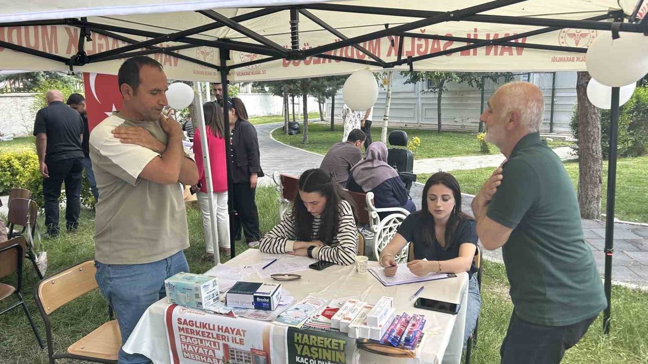 Van’da 'Hareket Yaşını Öğren, Sağlıklı Yaşa' kampanyası başlatıldı