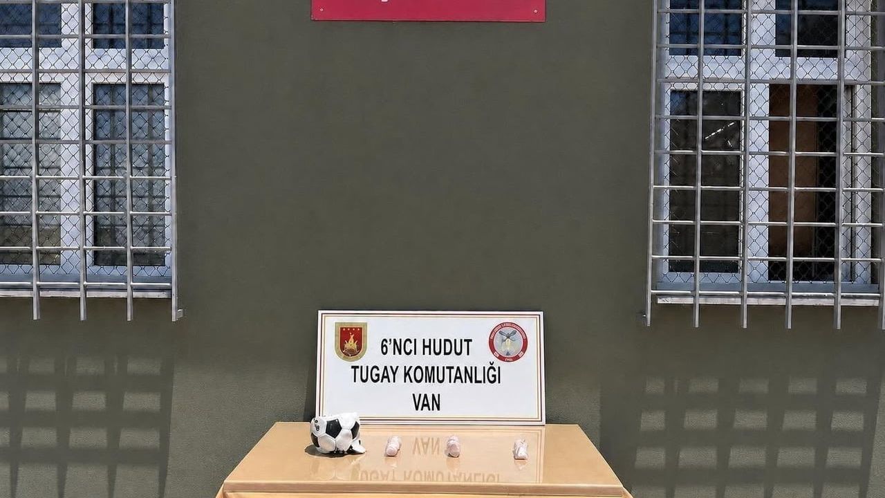 Van’da sınır hattında 44 kilo 635 gram uyuşturucu ele geçirildi