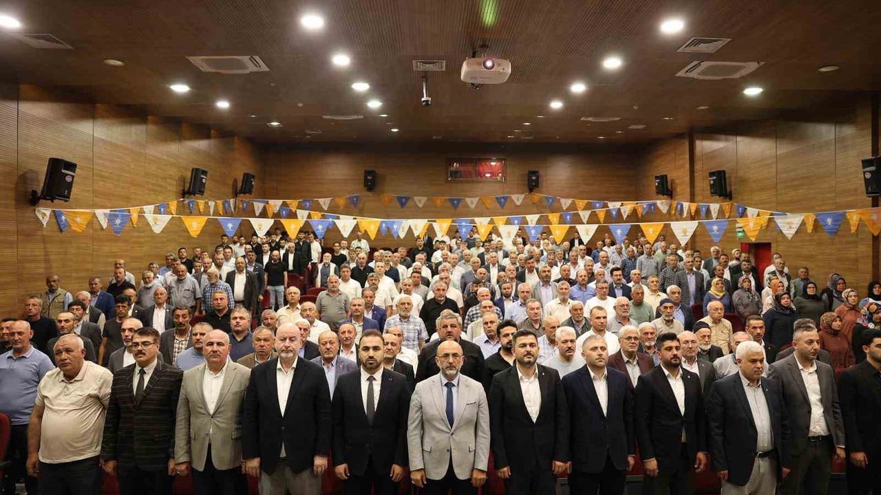 Vezirköprü'de AK Parti 99. ilçe danışma meclisi toplantısı gerçekleştirildi