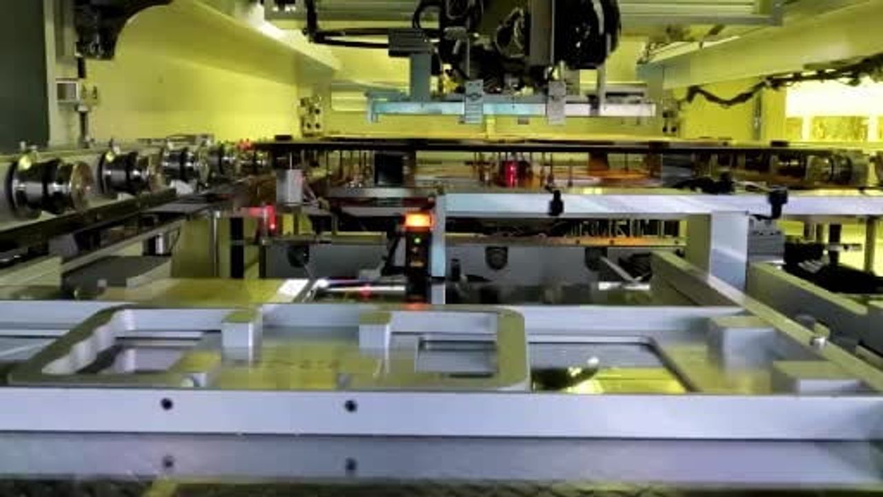 Vietnam’da ilk ulusal yarı iletken çip üretim destek merkezi açıldı