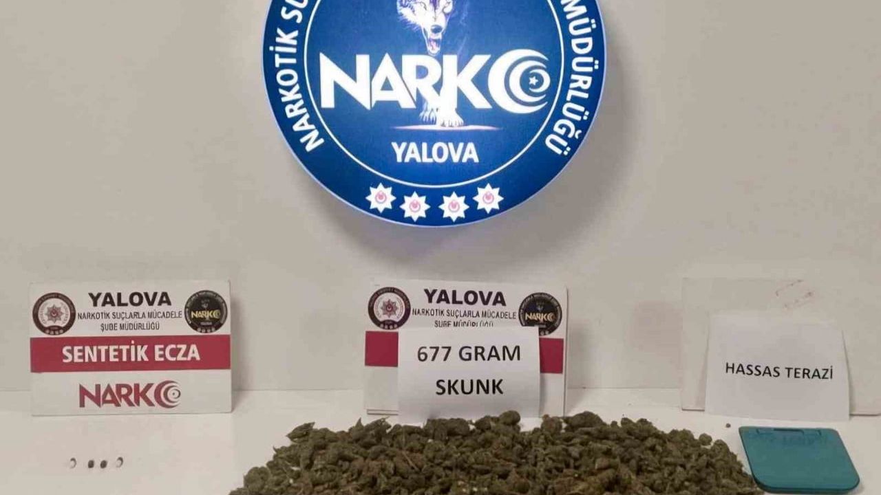 Yalova Çınarcık'ta polis operasyonu: 2 şüpheli tutuklandı
