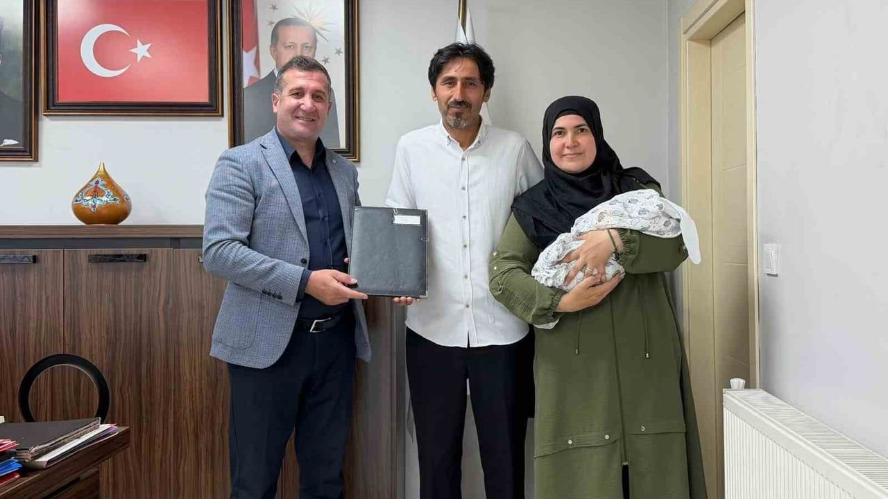 Yalova'da geçici koruyucu aileye ilk bebek yerleştirildi