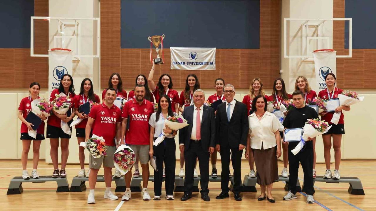 Yaşar’ın sultanları Türkiye şampiyonu