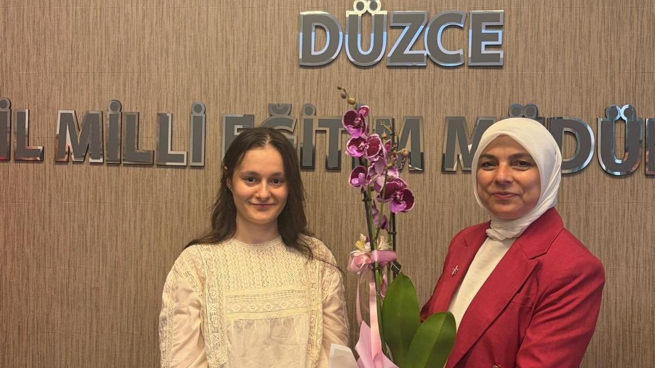 Yaşayan Diller ve Lehçeler Komisyonu Düzce'de toplandı