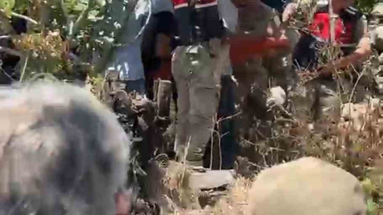 Yayladağı'nda tütün tarlasına giden 57 yaşındaki Durdu Çelenk 15 saat sonra evine yakın yerde bulundu