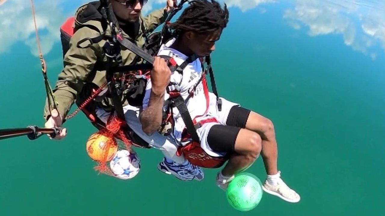 Yerli Camavinga'dan sınırları zorlayan şov: İznik Gölü'nün bin metre üzerinde top sektirdi