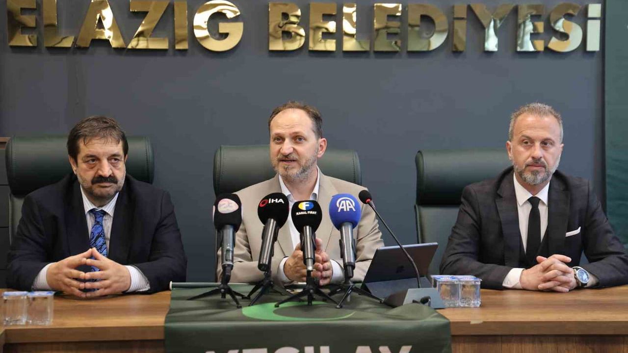 Yeşilay Başkanı Dinç: Her yıl sigaradan 120 bin kişi kaybediyoruz — Elazığ buluşmasında bağımlılıkla mücadele vurgusu