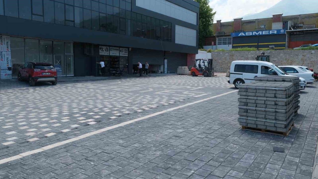 Yıldırım’da yollar yenileniyor, ulaşım rahatlıyor