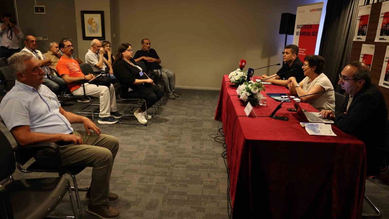 Yılın yazarı Sennur Sezer'i çalışma arkadaşları anlattı