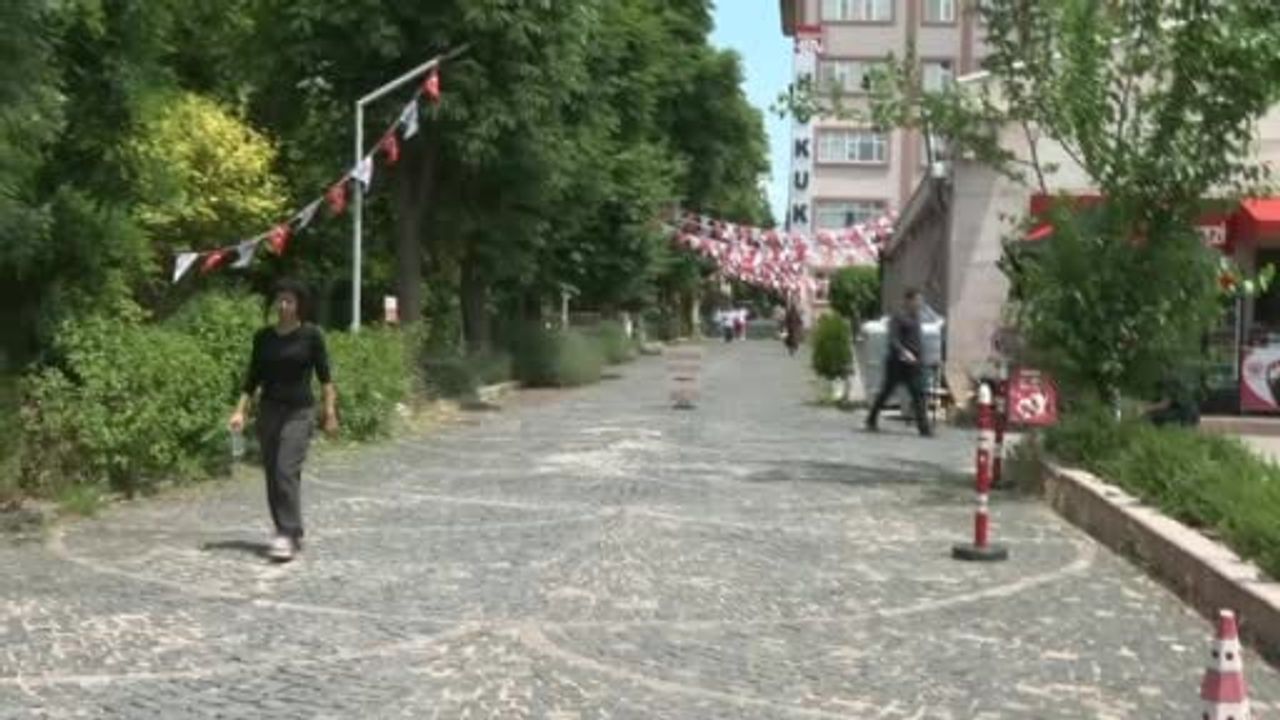 YKS'de ilk oturum sona erdi