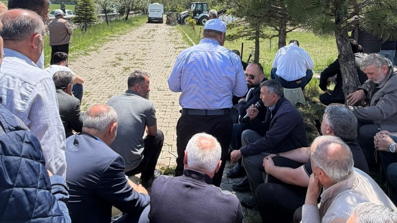 Yozgat'ta kene şüphesiyle tedavi edilen 15 yaşındaki çocuk hayatını kaybetti