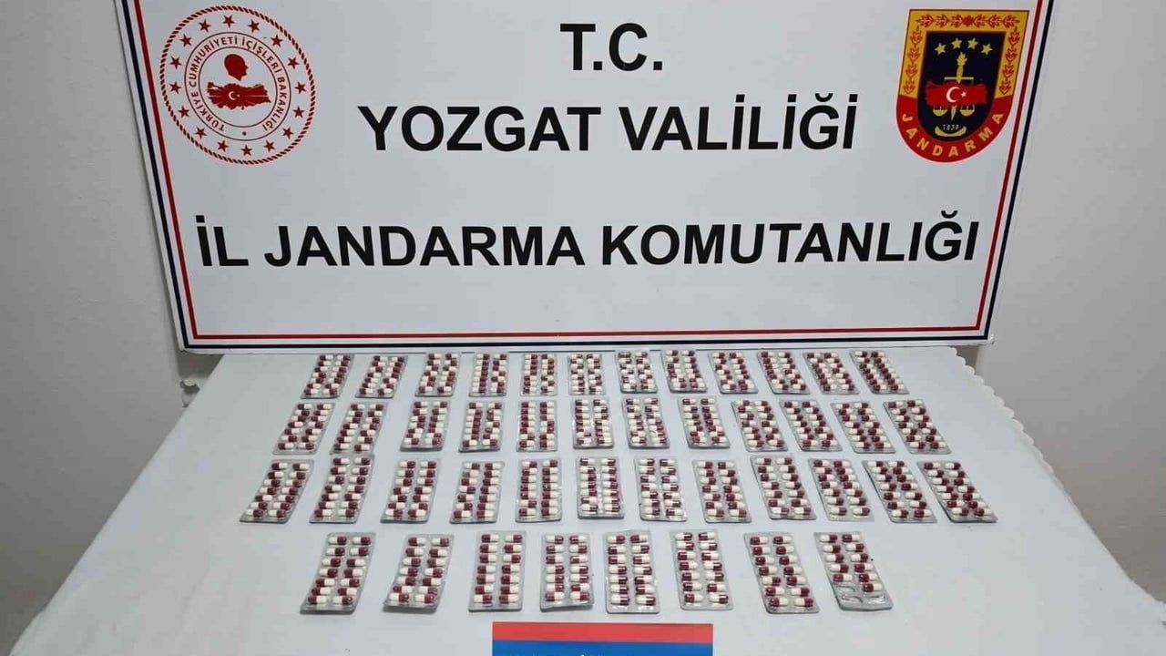 Yozgat'ta ortak operasyonla 613 sentetik uyuşturucu hap ele geçirildi