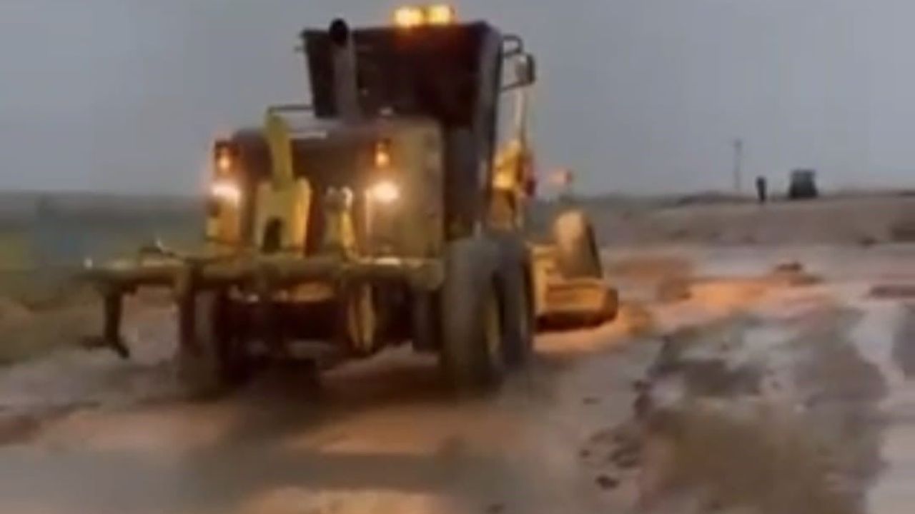 Yozgat'ta Yerköy ve Şefaatli'de dolu ve sağanak sele neden oldu