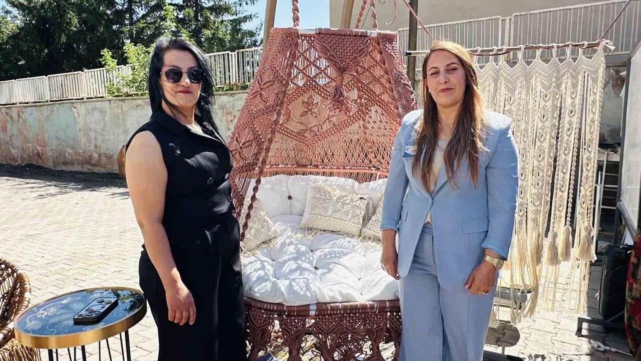 Yüksekova’da yıl sonu sergisi
