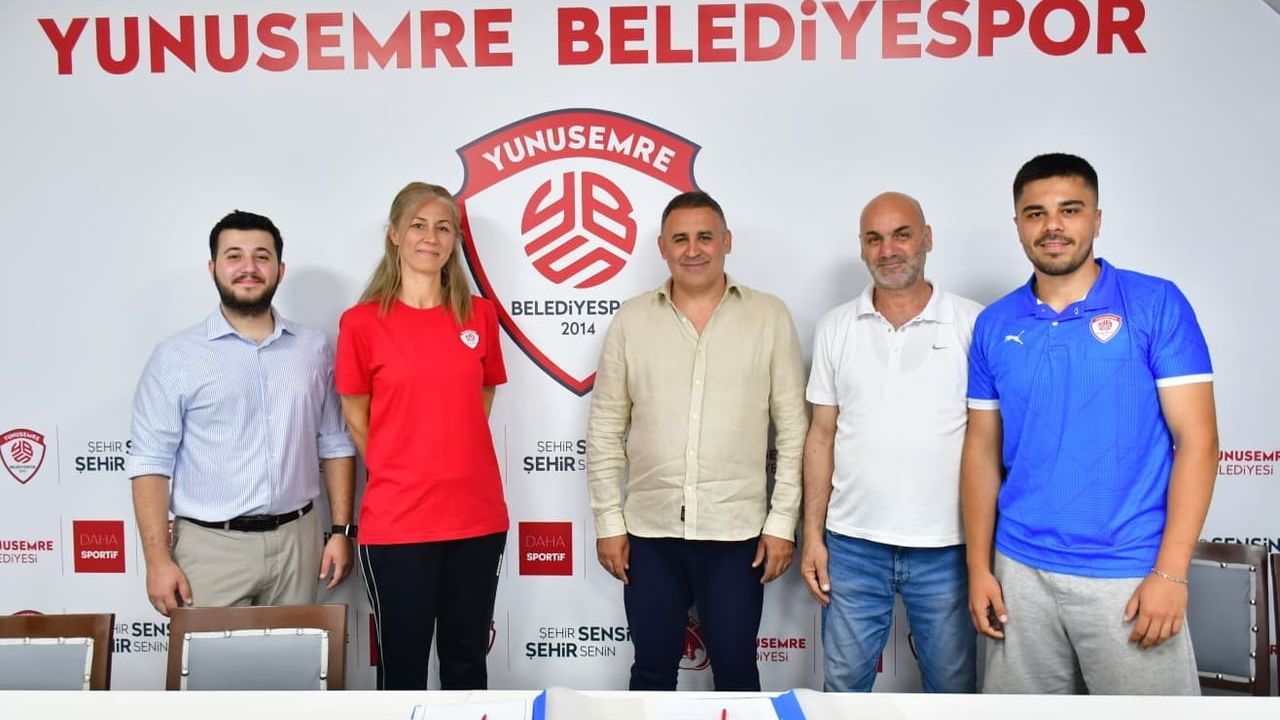Yunusemre Belediyespor Başantrenör Seda Çarıkçı ile Yeniden Anlaştı
