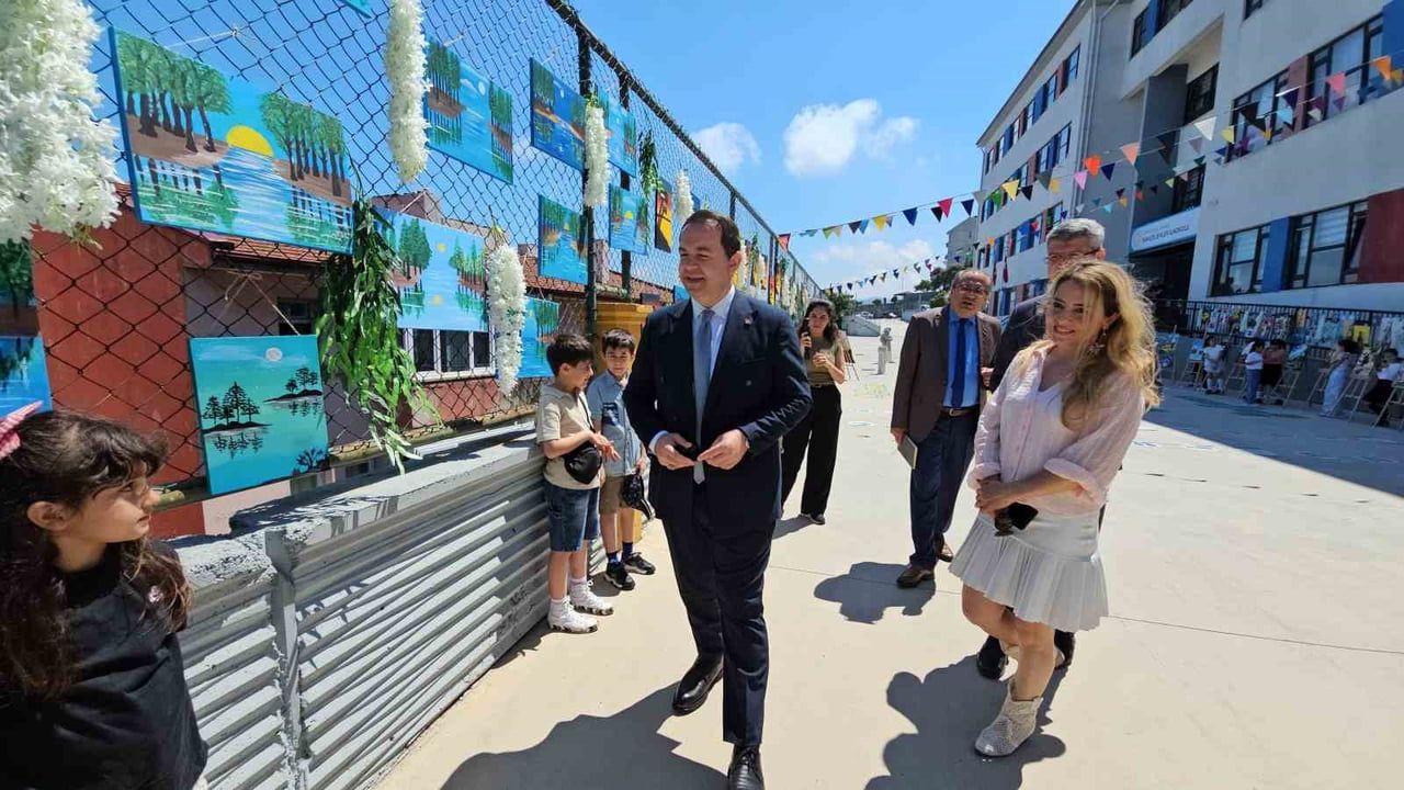 Zonguldak Bahçelievler İlkokulu'nda yıl sonu resim sergisi — Keskin: Sanat ve spor çocukları kötü alışkanlıklardan uzak tutar