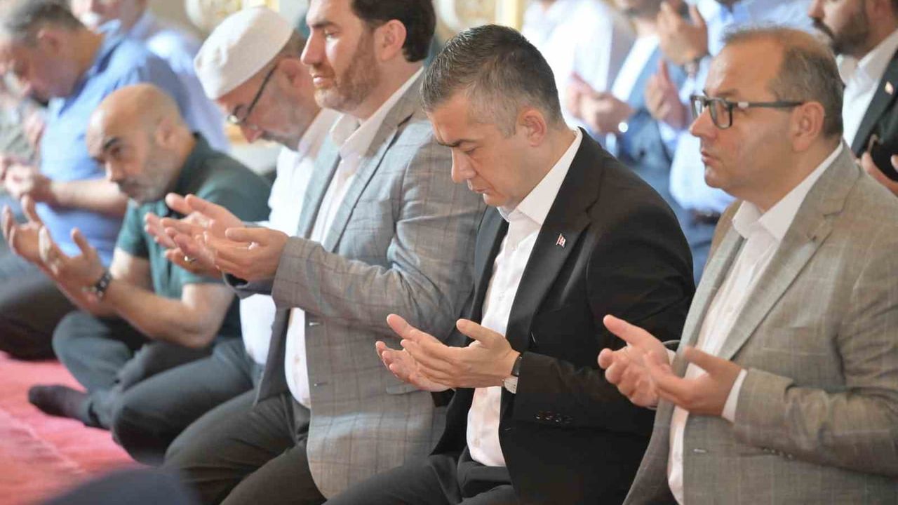 15 Temmuz darbe girişimi 10’uncu yılında Esenyurt’ta anıldı