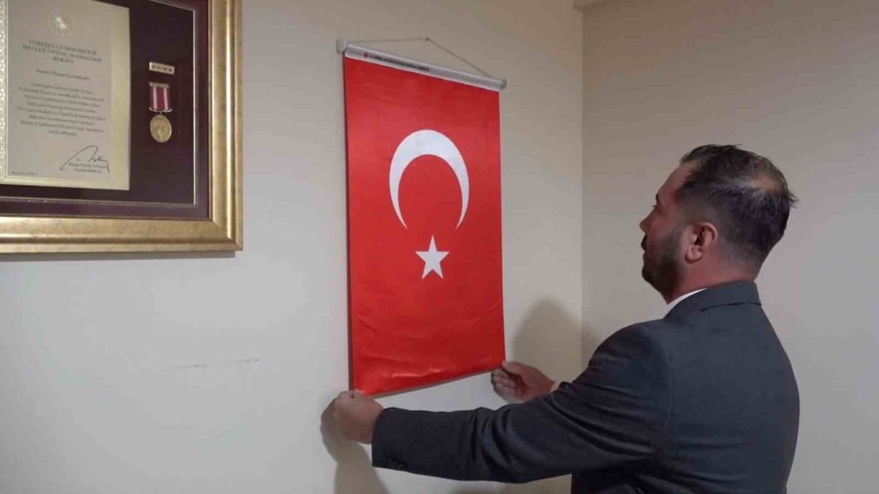 15 Temmuz gazisi Atatürk Havalimanı'ndaki geceyi ve madalya gururunu anlattı