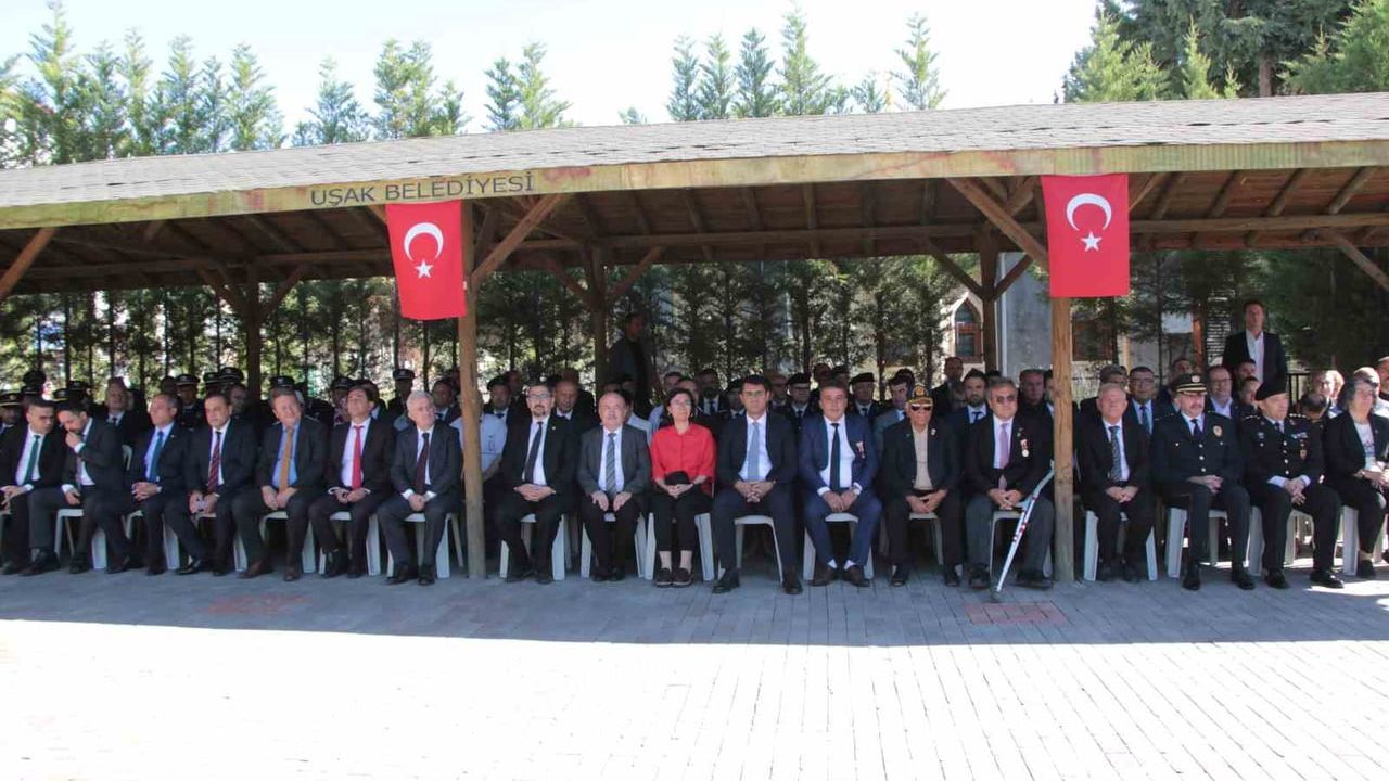 15 Temmuz şehidi cumhurbaşkanı koruması Mehmet Çetin mezarı başında anıldı