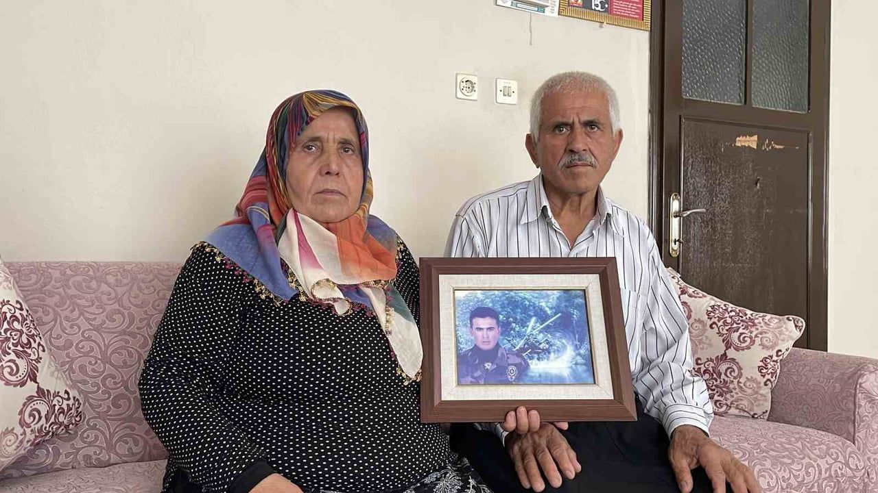 15 Temmuz şehidinin annesi: 'Benim kuzum bir gitti, bin tane kardeş bıraktı bana'