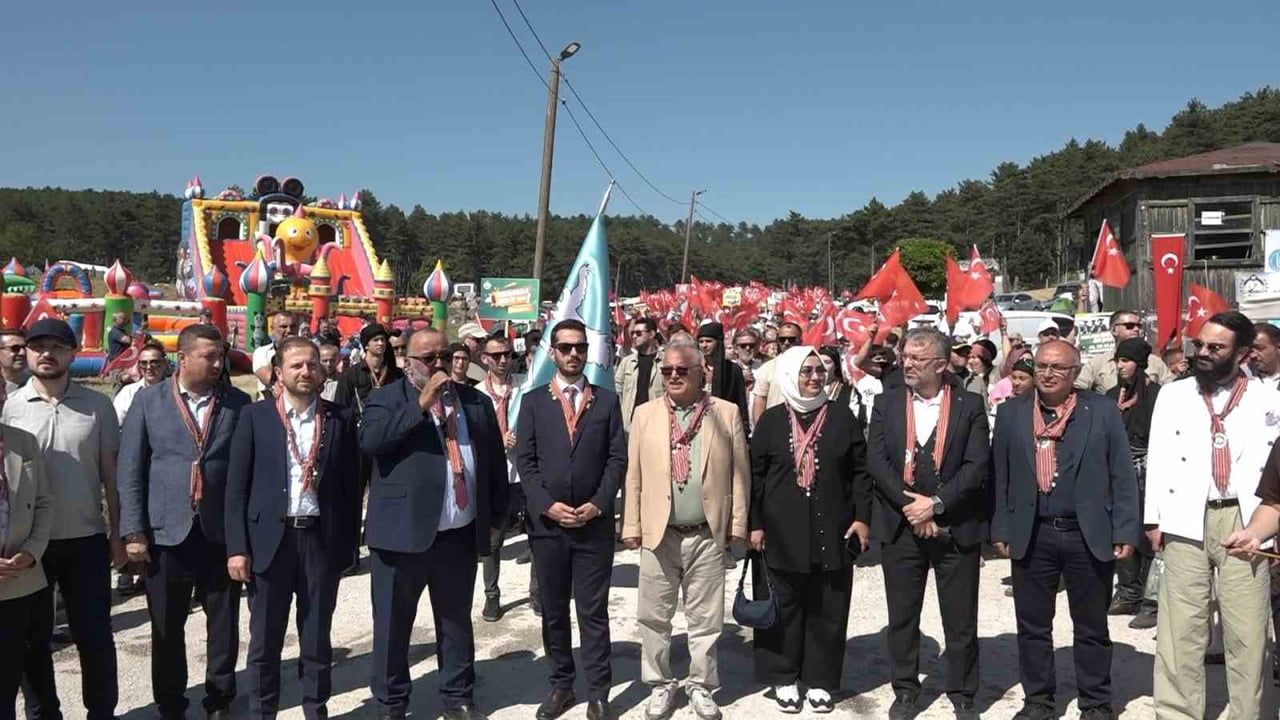 30 bin kişi Bursa’da otçu göçü yayla festivalinde buluştu