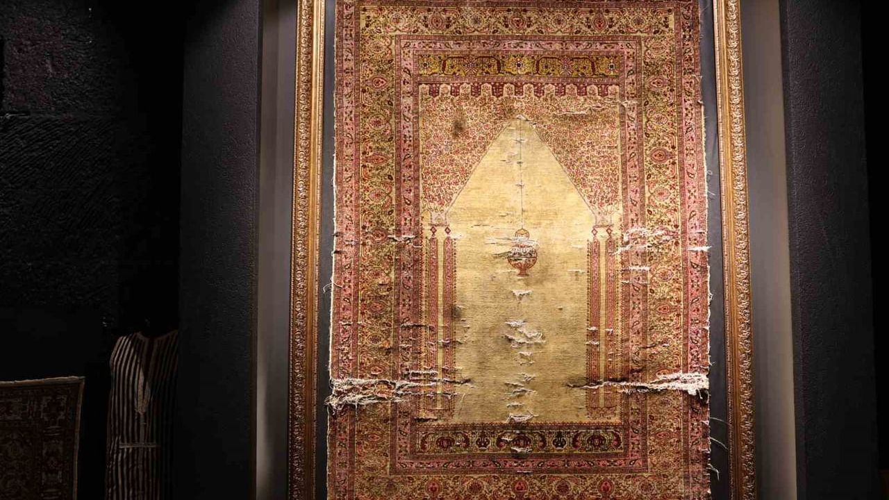 300 yıllık ipek halı Kapadokya'da sergileniyor
