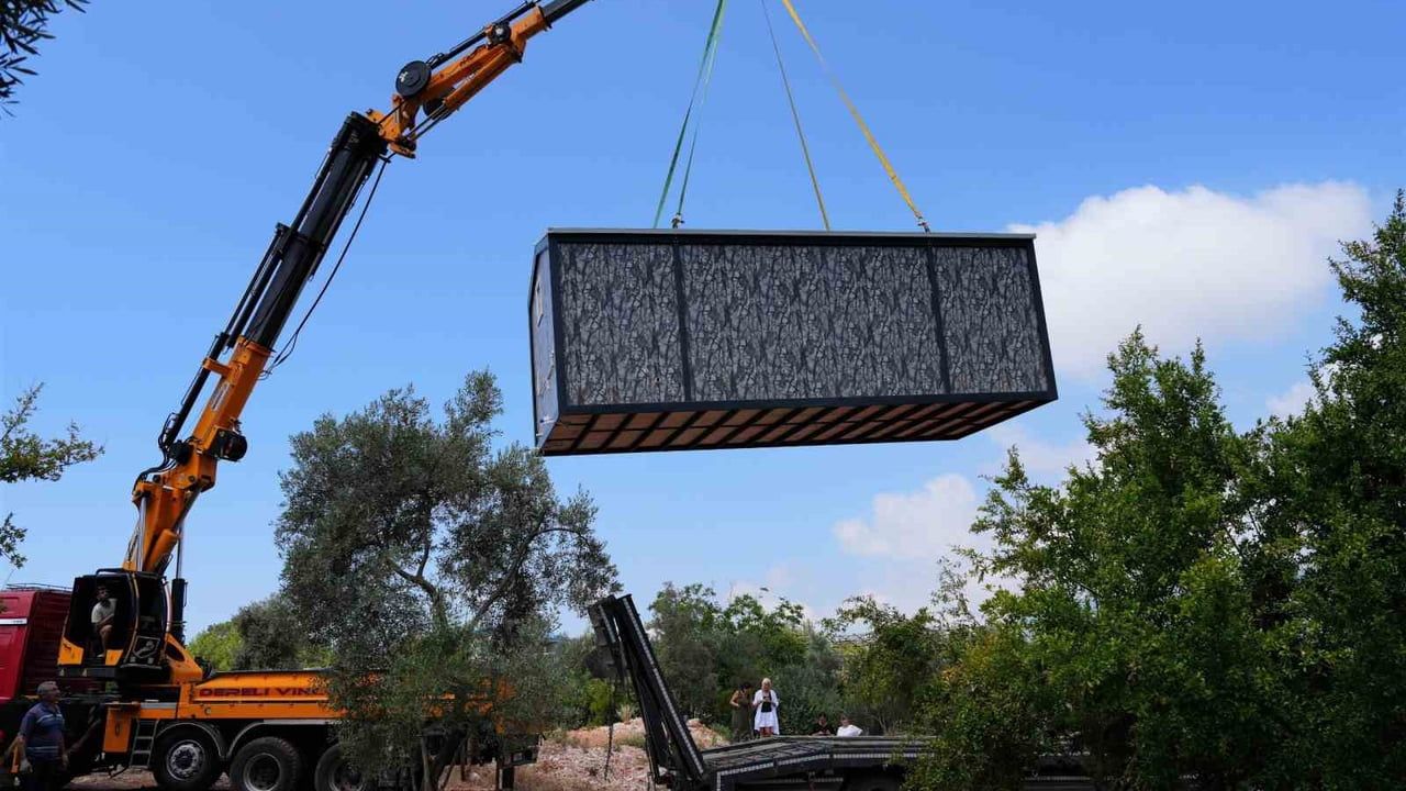 400 kilometrelik iyilik yürüyüşü Alanya'da ihtiyaç sahibi aileye yuva oldu