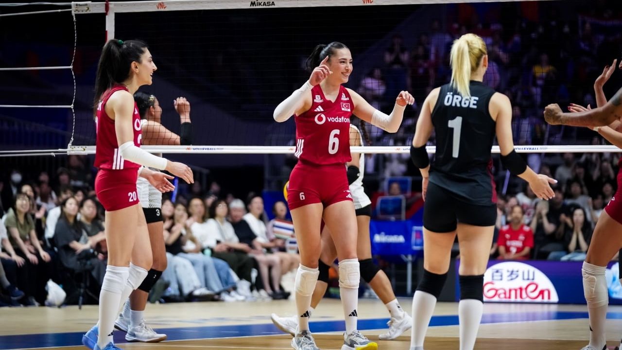 A milli kadın voleybol takımı, Tayland galibiyetiyle 4. sırada tamamladı
