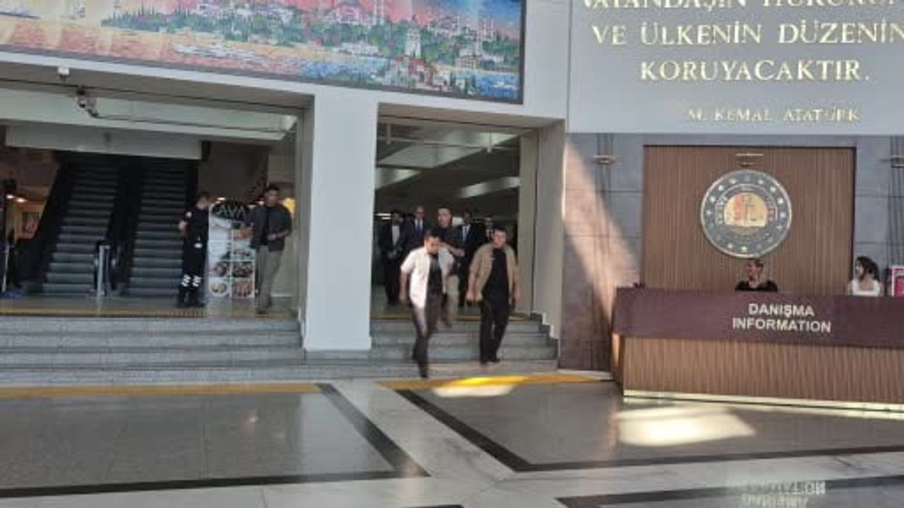Adalet bakanı Akın Gürlek Bakırköy Adalet Sarayı'nı ziyaret etti