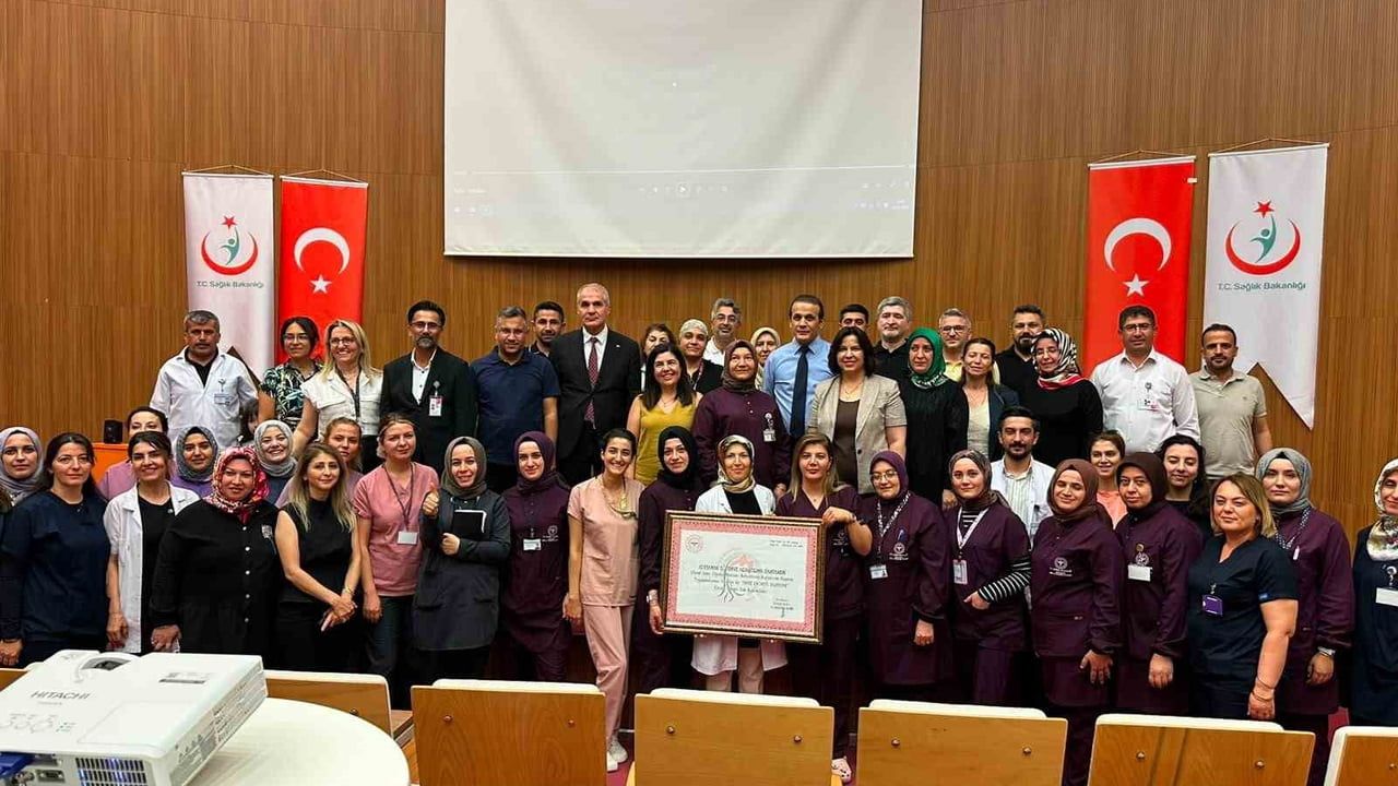 Adıyaman'daki kadın doğum hastanesine anne dostu tescili