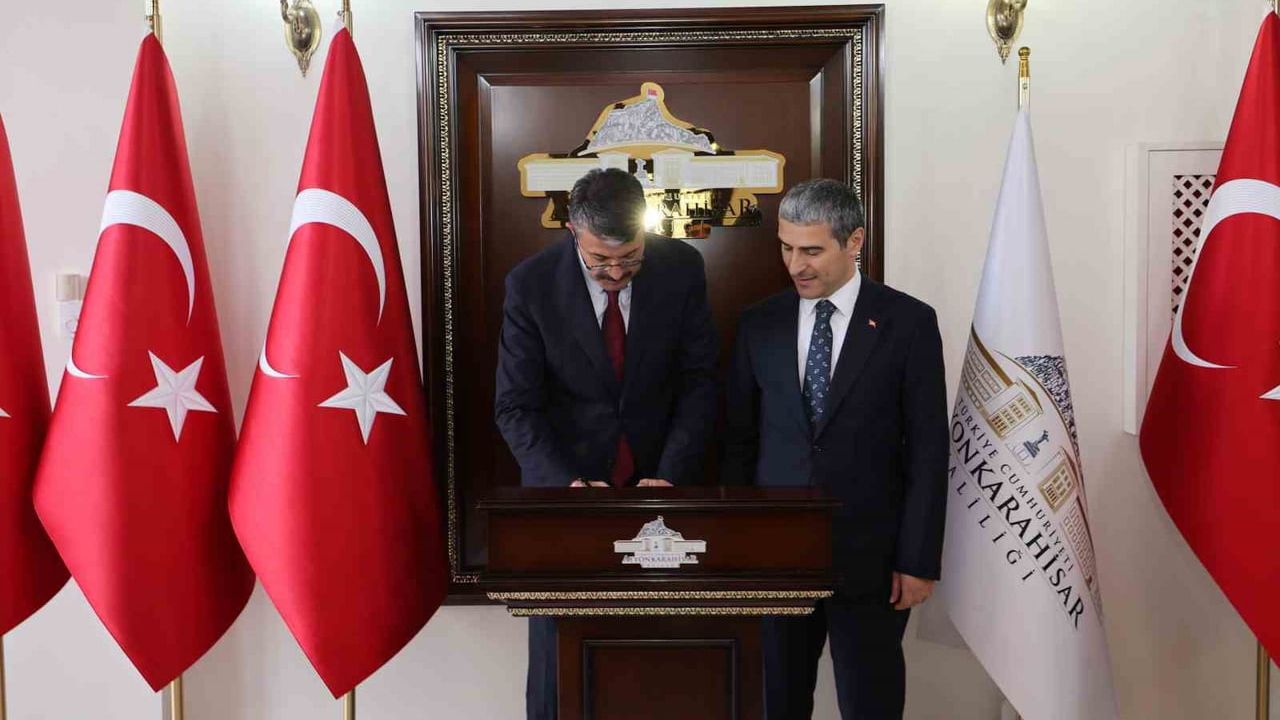 Afyonkarahisar'da kamu kurumları arasındaki koordinasyon masaya yatırıldı