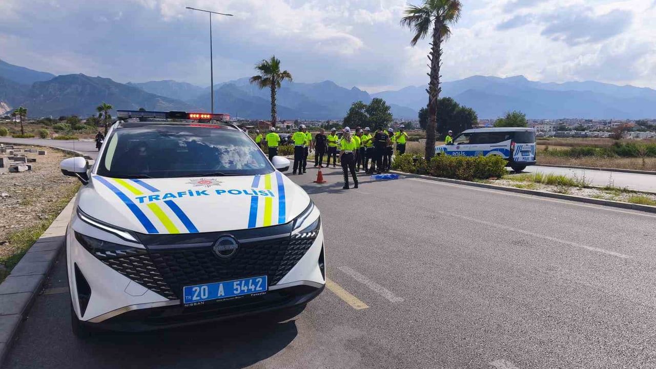 Ağaca çarpan motosiklet sürücüsü yaşamını yitirdi