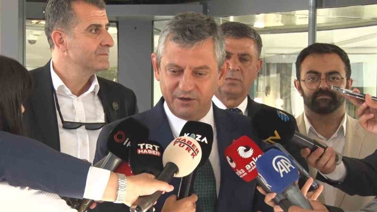 Ağustos-eylül zirvesinde Özgür Özel yeni partinin kuruluşunu ilan edecek