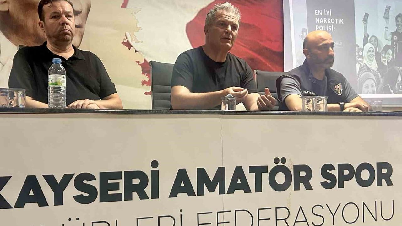 Ailelere En İyi Narkotik Polisi Anne semineri: sporun önleyici rolü vurgulandı