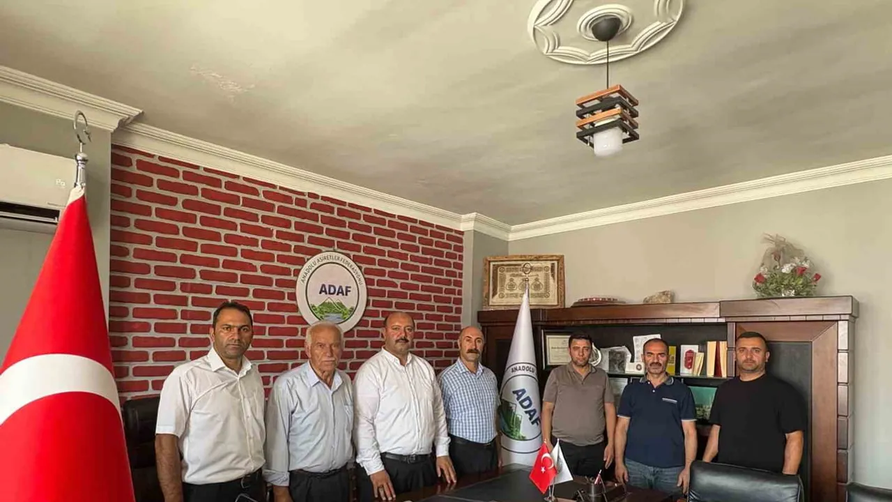 Ailelerin tercih hakkı merkezde olsun: Anadolu Aşiretler Federasyonu'ndan eğitim modeli çağrısı