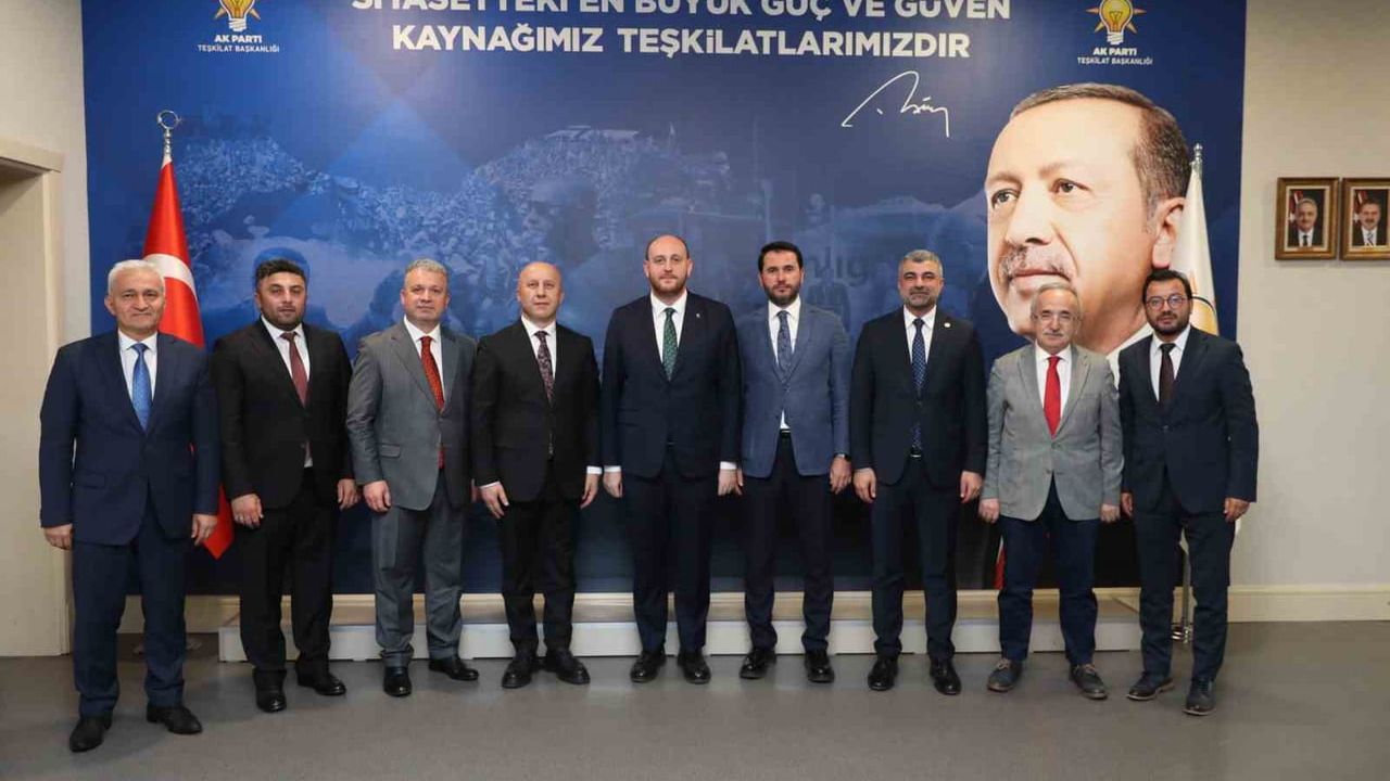 AK Parti Terme ilçe başkanlığı’nda bayrak değişimi: başkan Mümin Osman Ertan oldu