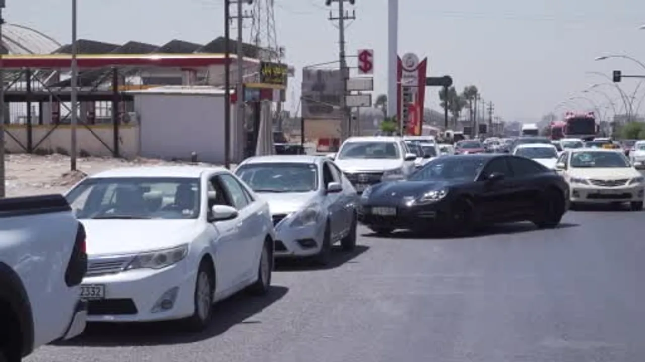 Akaryakıt krizi IKBY'de derinleşti: Erbil ve Duhok'ta uzun kuyruklar