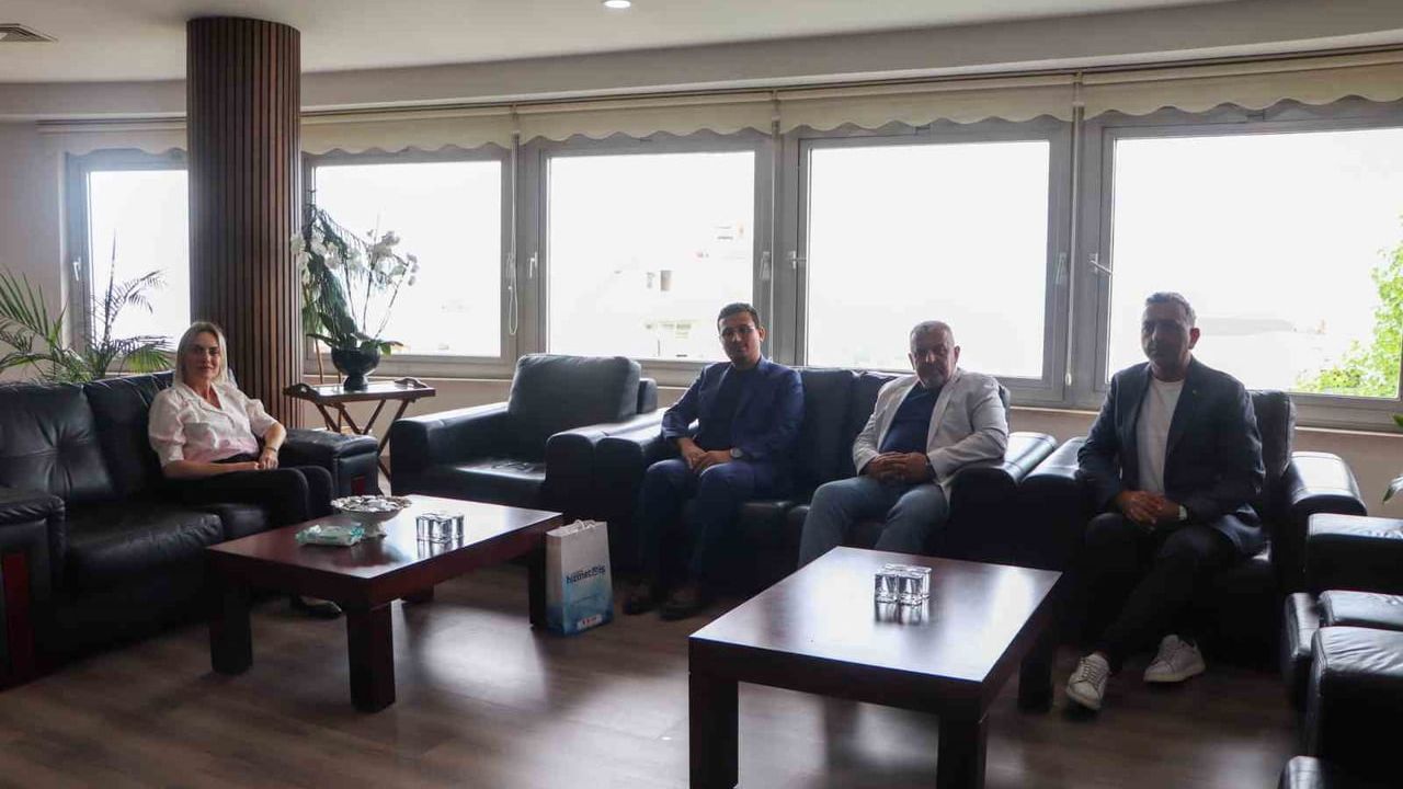 Akçakoca’da çalışma hayatı ve emekçilerin talepleri görüşüldü