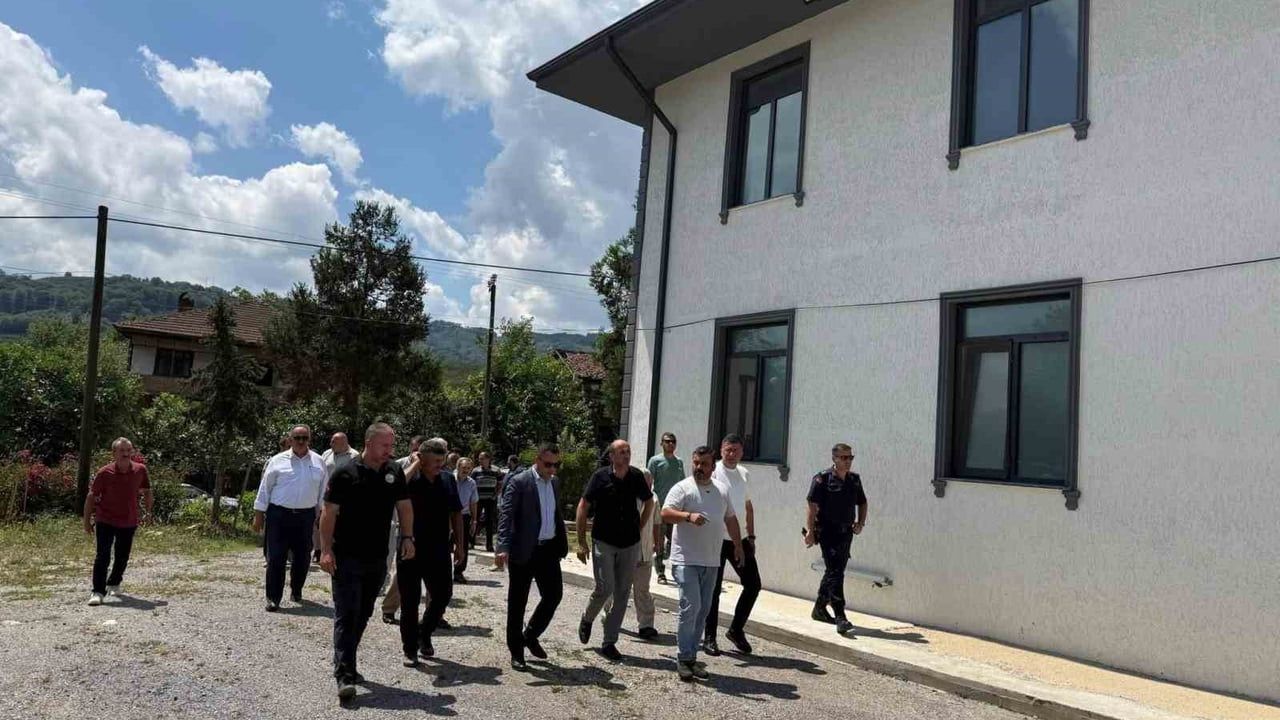Akçakoca’da köylülerin talepleri yerinde dinleniyor