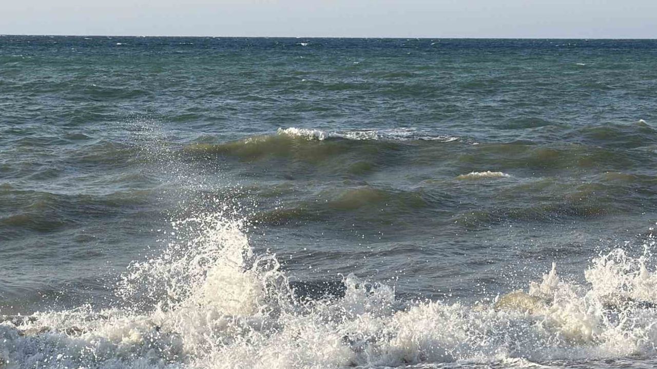 Akçakoca sahillerinde geçici yüzme yasağı: can güvenliği için tedbir